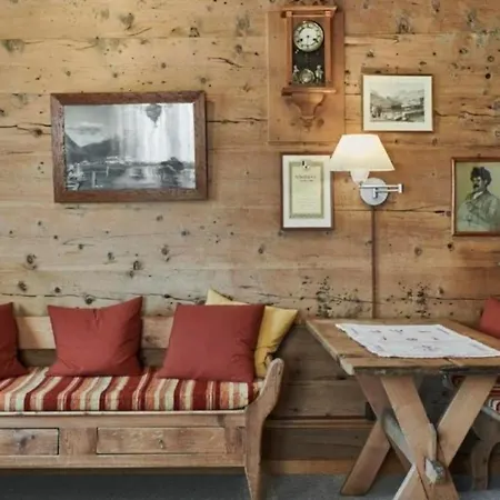 Chesa Sulai - Ferien Im Baudenkmal Holiday home